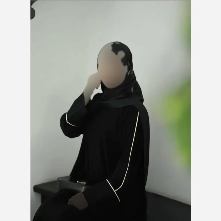 مانتو عبایی زنانه جنس الیزه رنگ مشکی فری سایز