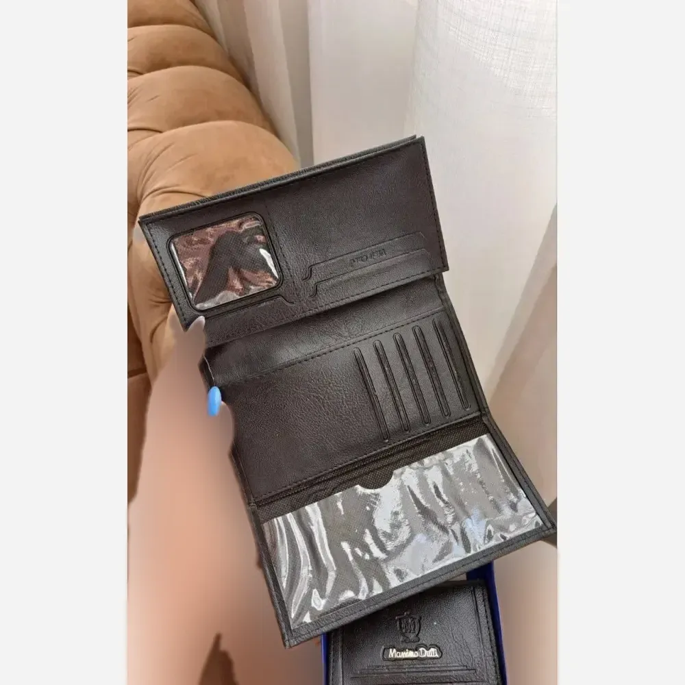 پک مردانه چرم شامل کیف پول جاکارتی کمربند رنگ مشکی و عسلی