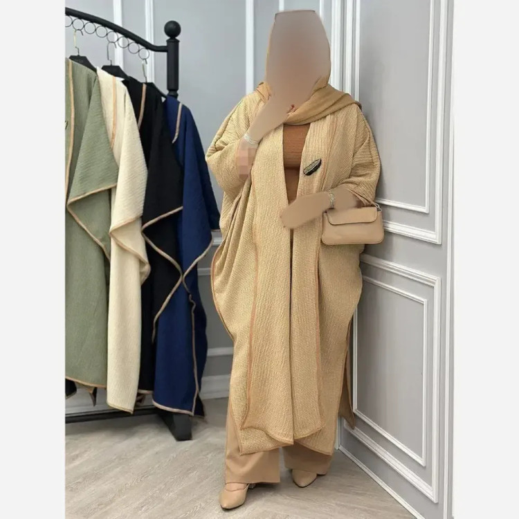 مانتو میخک جنس حصیری با کیفیت فری سایز قواره آزاد به همراه گل سینه