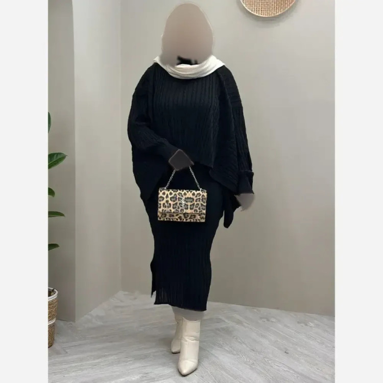 ست سارافون و شنل بافت مدل نویان فری سایز 38 تا 46 رنگ مشکی نسکافه ای سبز