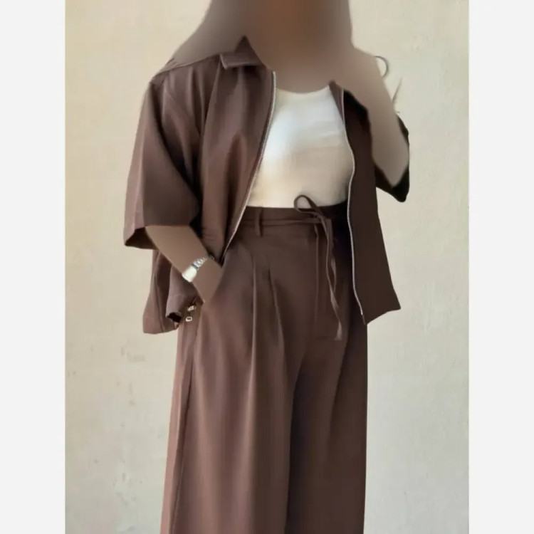ست دو تیکه مدل نیکا کرپ مازراتی وارداتی درجه یک فری سایز