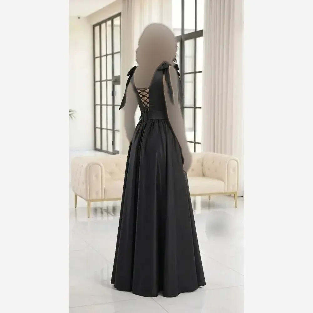 ماکسی زنانه مدل لاله ساتن تافته گرم بالا کاپدار مشکی سایز 1 تا 6