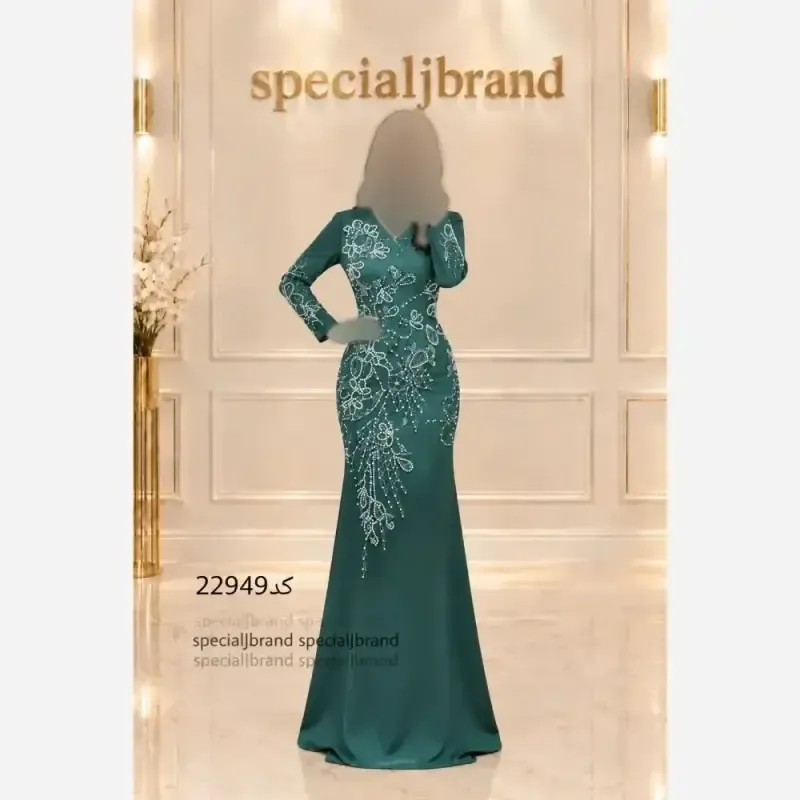 ماکسی مجلسی زنانه جنس غواصی گرم بالا سنگ و نگین کاری شده قد 150