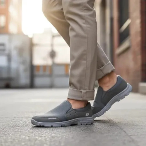 کفش اسکیچرز مدل چکاوک زیره پیو سایز 36 تا 45 قابل شستشو مناسب راهپیمایی